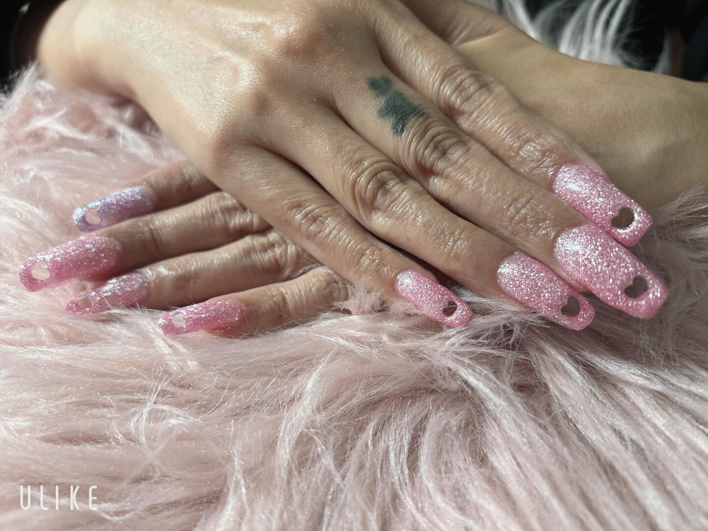 Heart ❤️ nails chips 
